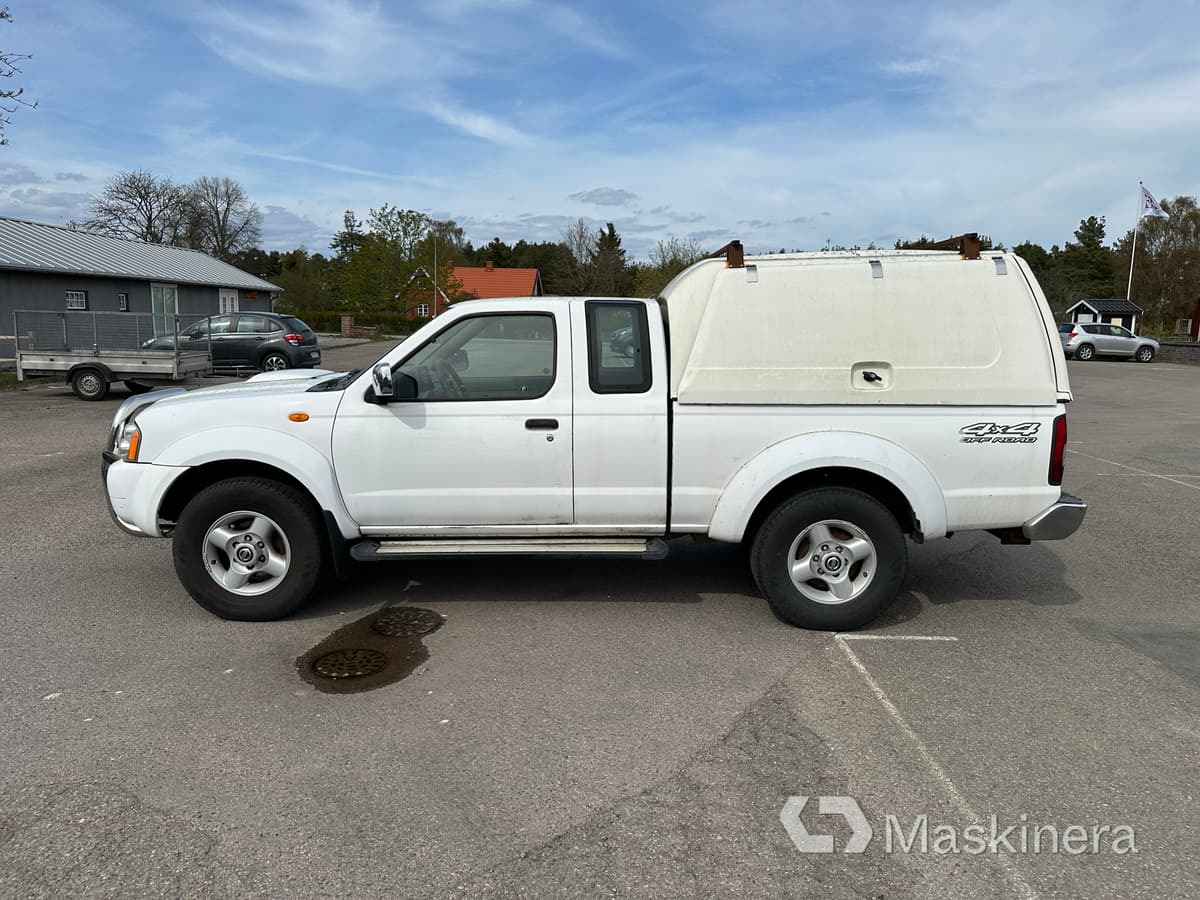 Arbetsbil Nissan NP300 King Cab 2.5 - Kastenwagen: das Bild 2 Arbetsbil Nissan NP300 King Cab 2.5 - Kastenwagen: das Bild 2