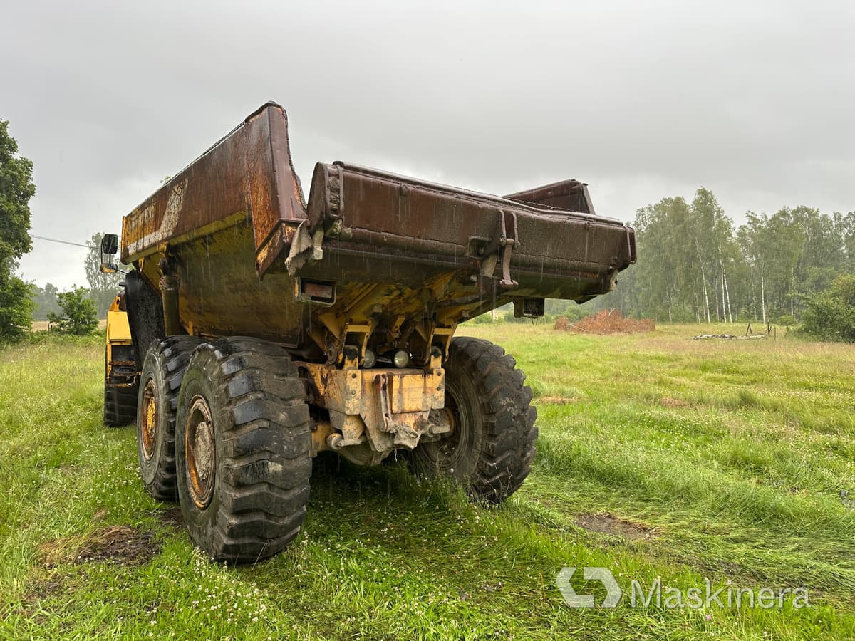 Dumper Volvo BM A25B 6x6 - Knickgelenkter Dumper: das Bild 5 Dumper Volvo BM A25B 6x6 - Knickgelenkter Dumper: das Bild 5