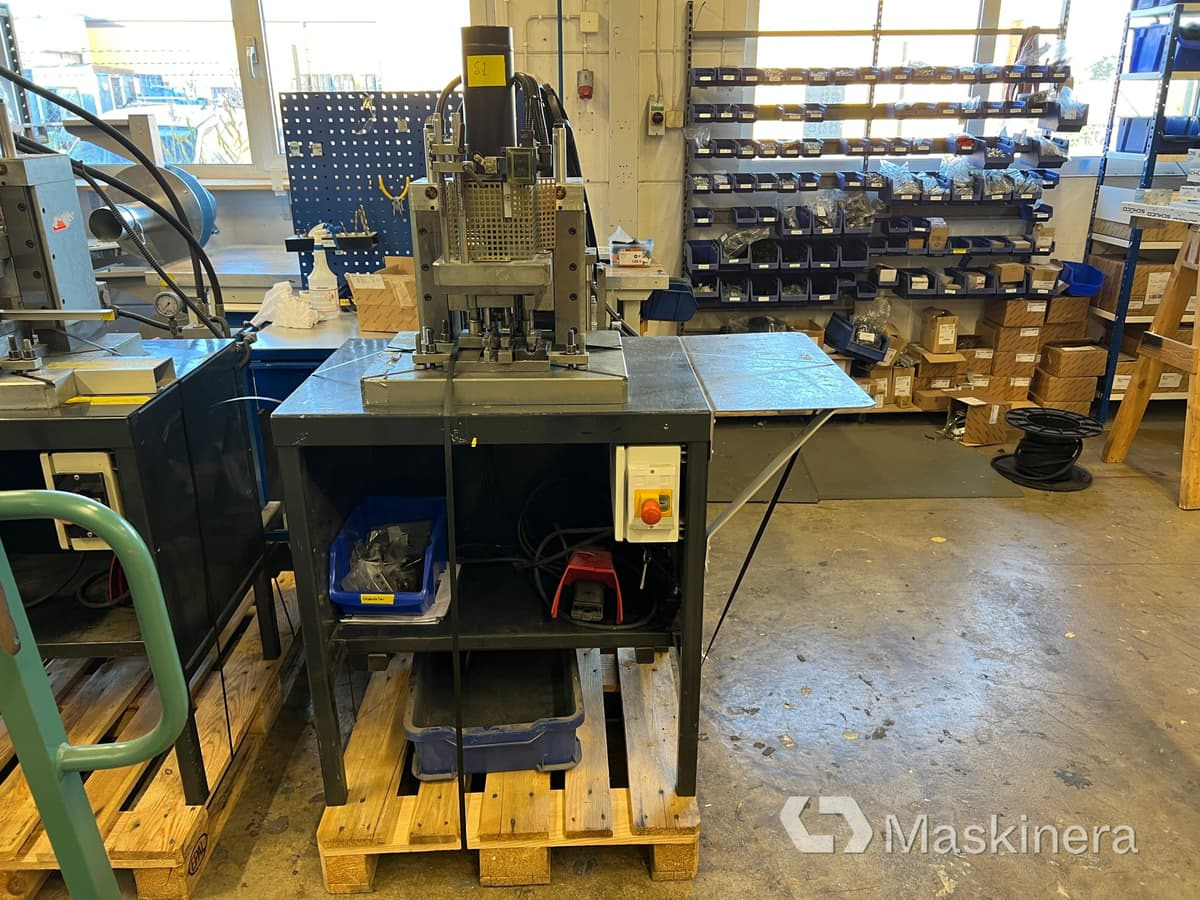 Hydraulisk press Santas Mekaniska DS88 - Abkantpresse: das Bild 1 Hydraulisk press Santas Mekaniska DS88 - Abkantpresse: das Bild 1
