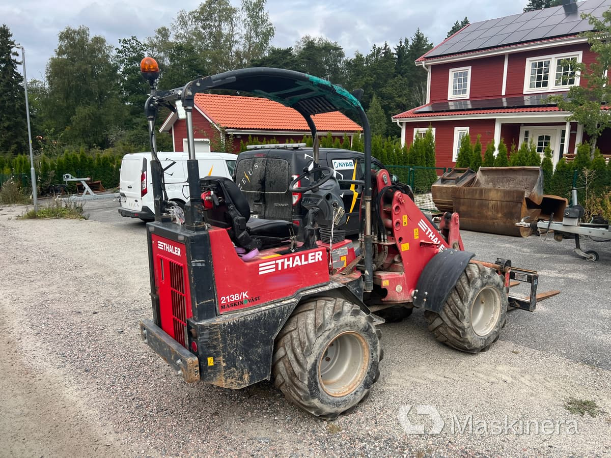 Kompaktlastare Thaler 2138/k - Hoflader: das Bild 5 Kompaktlastare Thaler 2138/k - Hoflader: das Bild 5