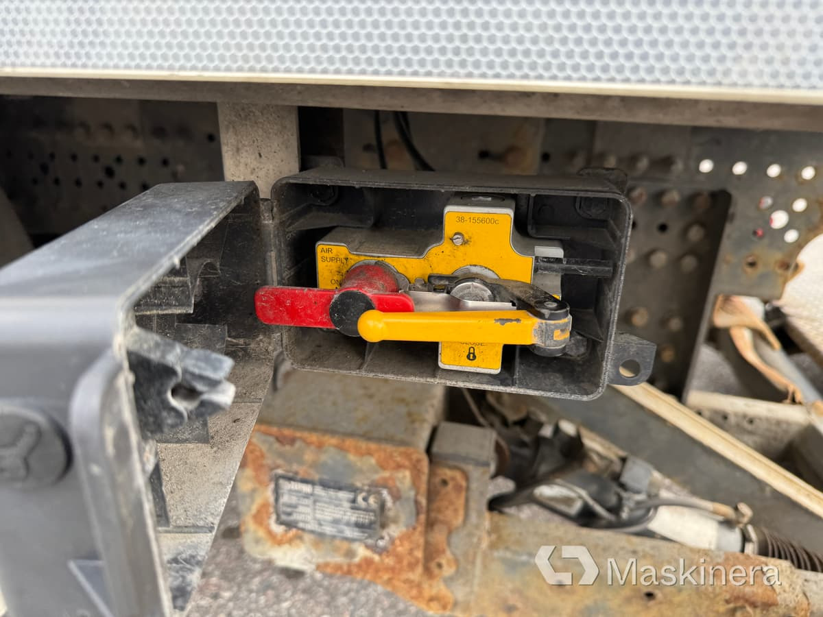 Kühlkoffer LKW Kylbil Mercedes-Benz Antos: das Bild 32