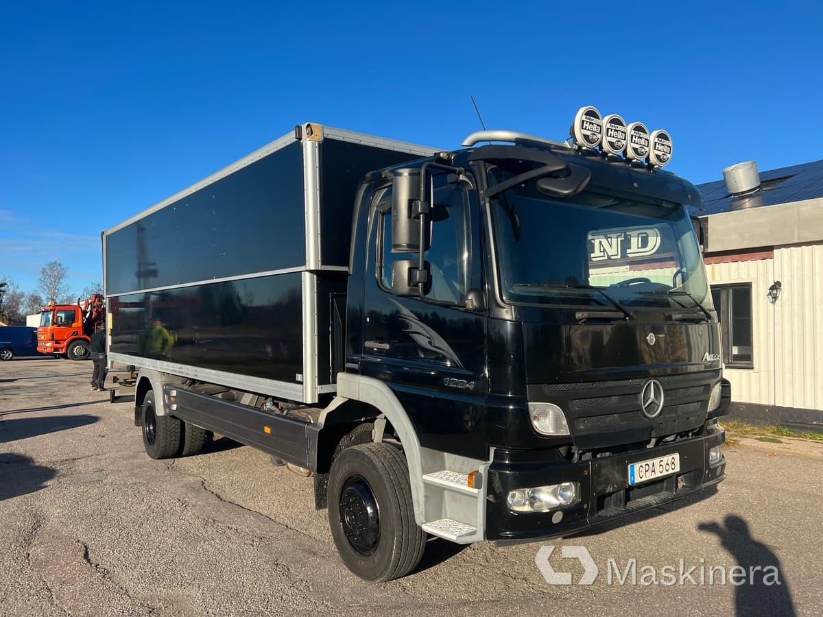 Lastbil Mercedes-Benz Atego 1224 L - Koffer LKW: das Bild 3 Lastbil Mercedes-Benz Atego 1224 L - Koffer LKW: das Bild 3