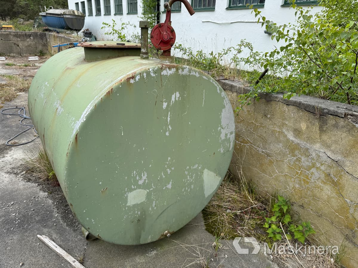 SCF Farmaraggregat Farmartank 1500 Liter - Tank: das Bild 3 SCF Farmaraggregat Farmartank 1500 Liter - Tank: das Bild 3