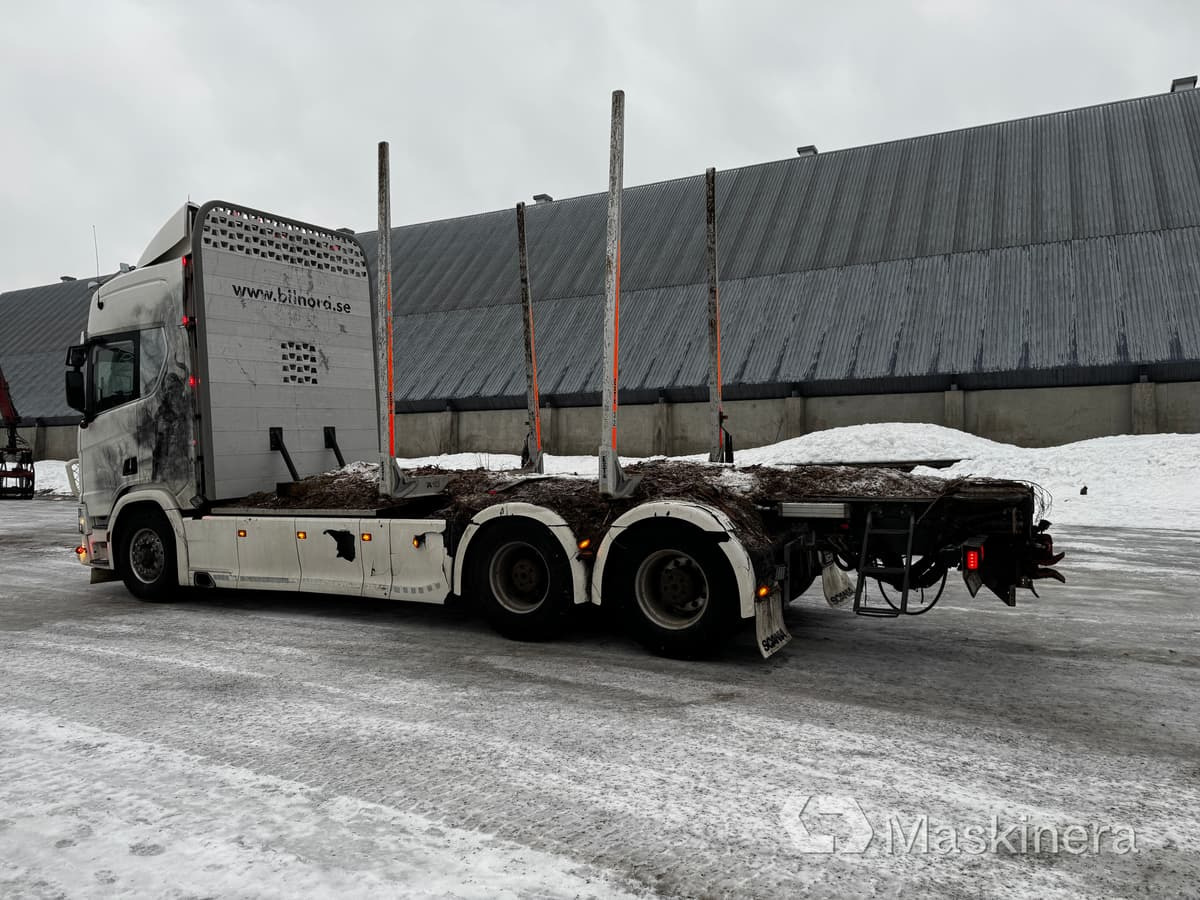Scania R650B6X4NB Timmerekipage Scania R650B med kran och HLM Släp - Holztransporter: das Bild 3 Scania R650B6X4NB Timmerekipage Scania R650B med kran och HLM Släp - Holztransporter: das Bild 3