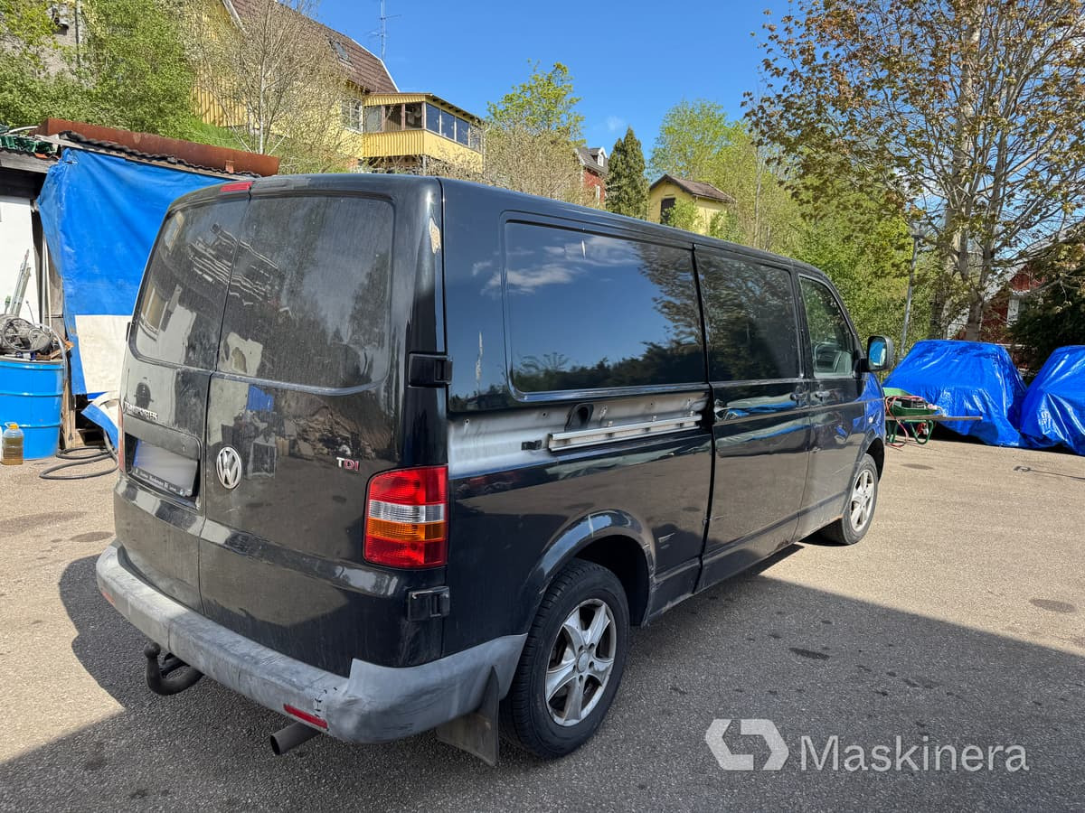 Skåpbil Volkswagen Transporter 2.5 TDI - Kleintransporter: das Bild 5 Skåpbil Volkswagen Transporter 2.5 TDI - Kleintransporter: das Bild 5