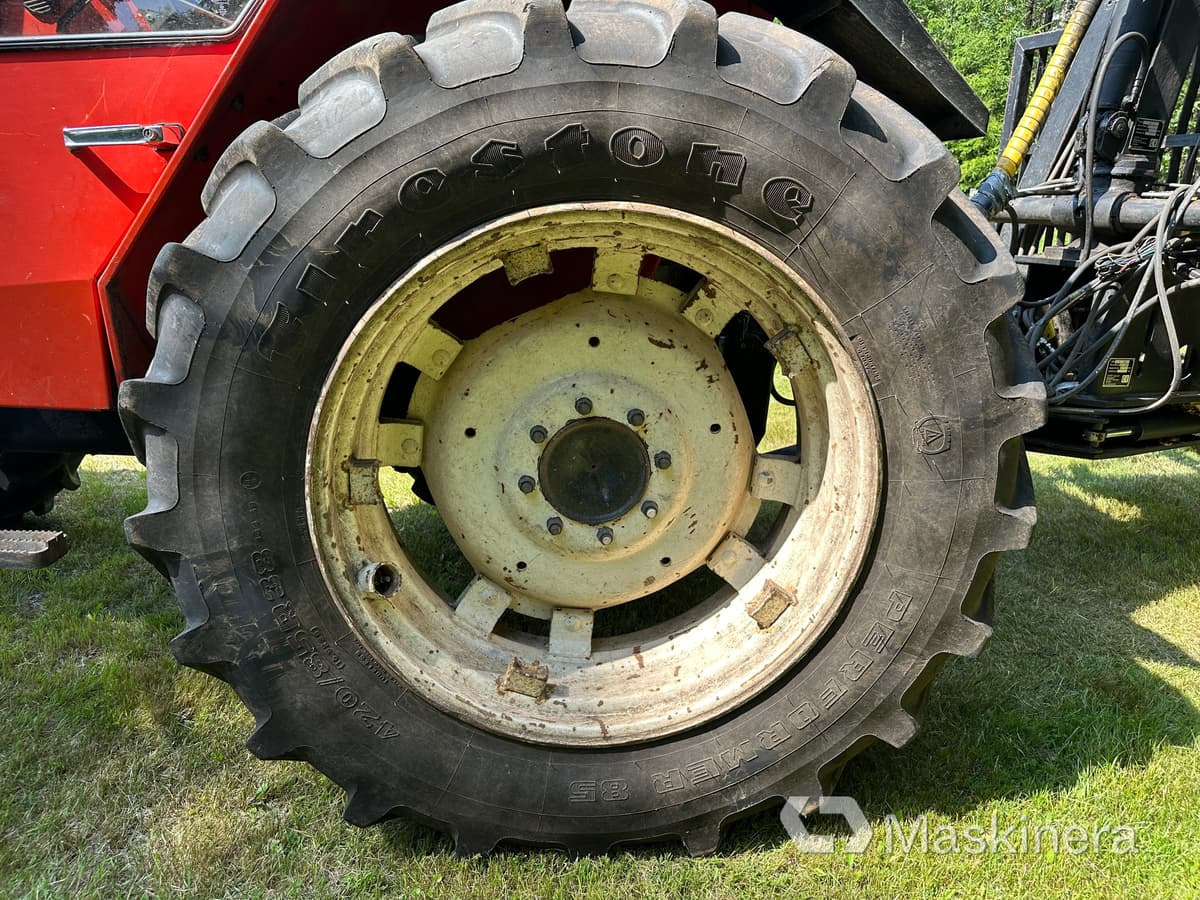 Traktor, Rückewagen Traktor Volvo BM 805-4 med skogsvagn och kran: das Bild 25