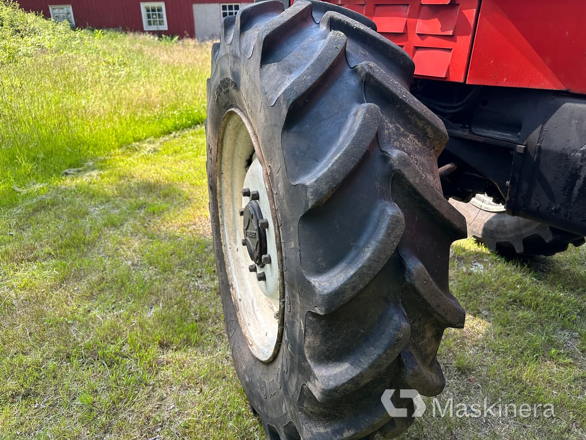 Traktor, Rückewagen Traktor Volvo BM 805-4 med skogsvagn och kran: das Bild 22