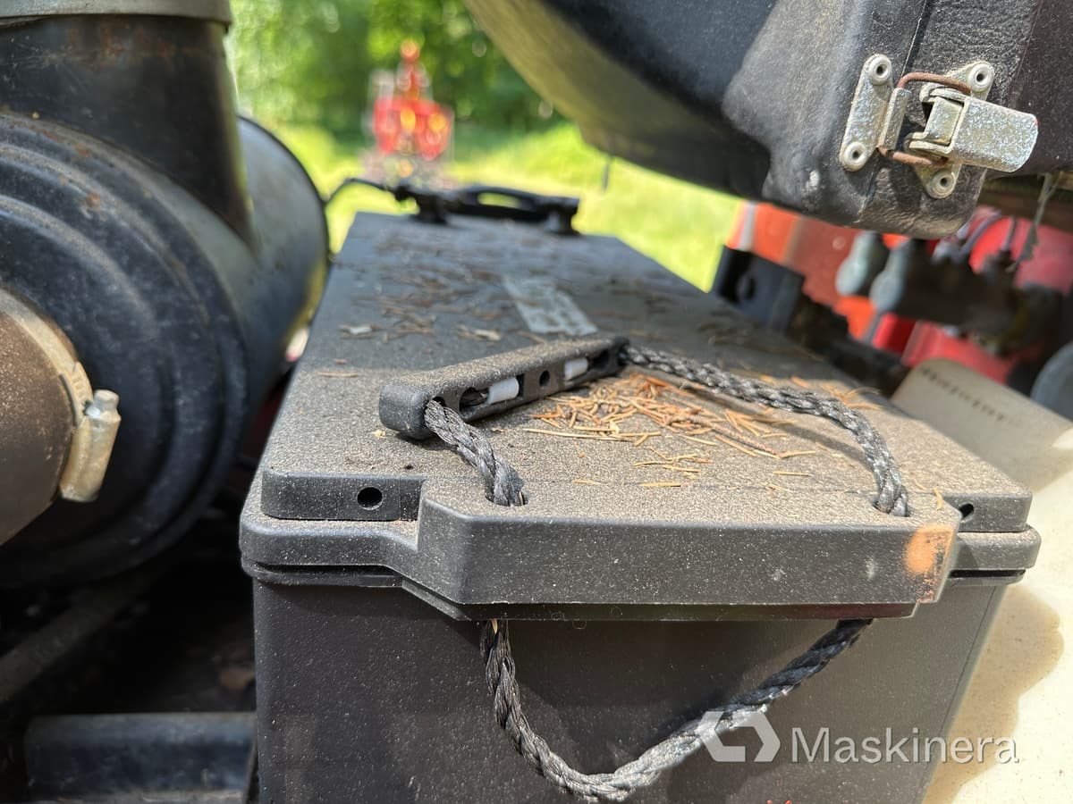 Traktor, Rückewagen Traktor Volvo BM 805-4 med skogsvagn och kran: das Bild 50