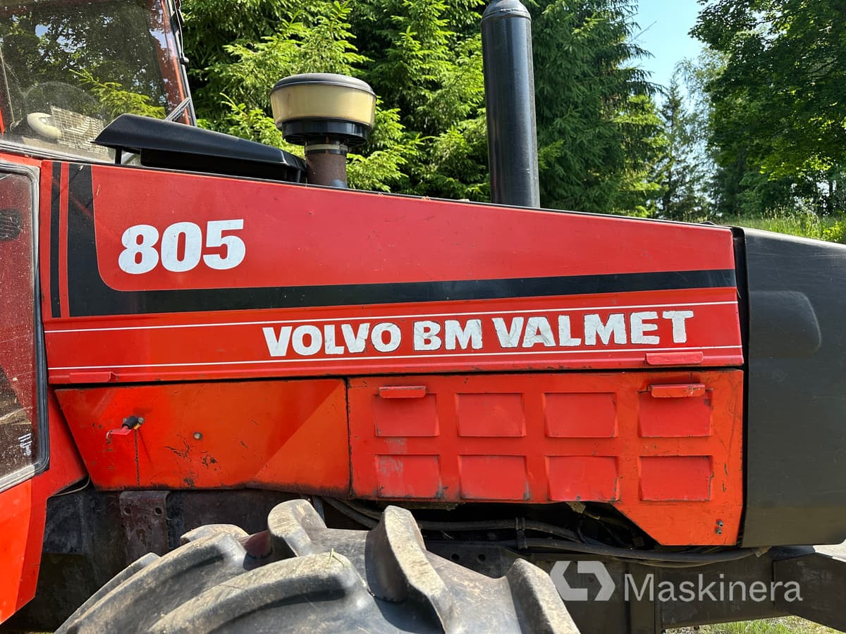 Traktor, Rückewagen Traktor Volvo BM 805-4 med skogsvagn och kran: das Bild 34