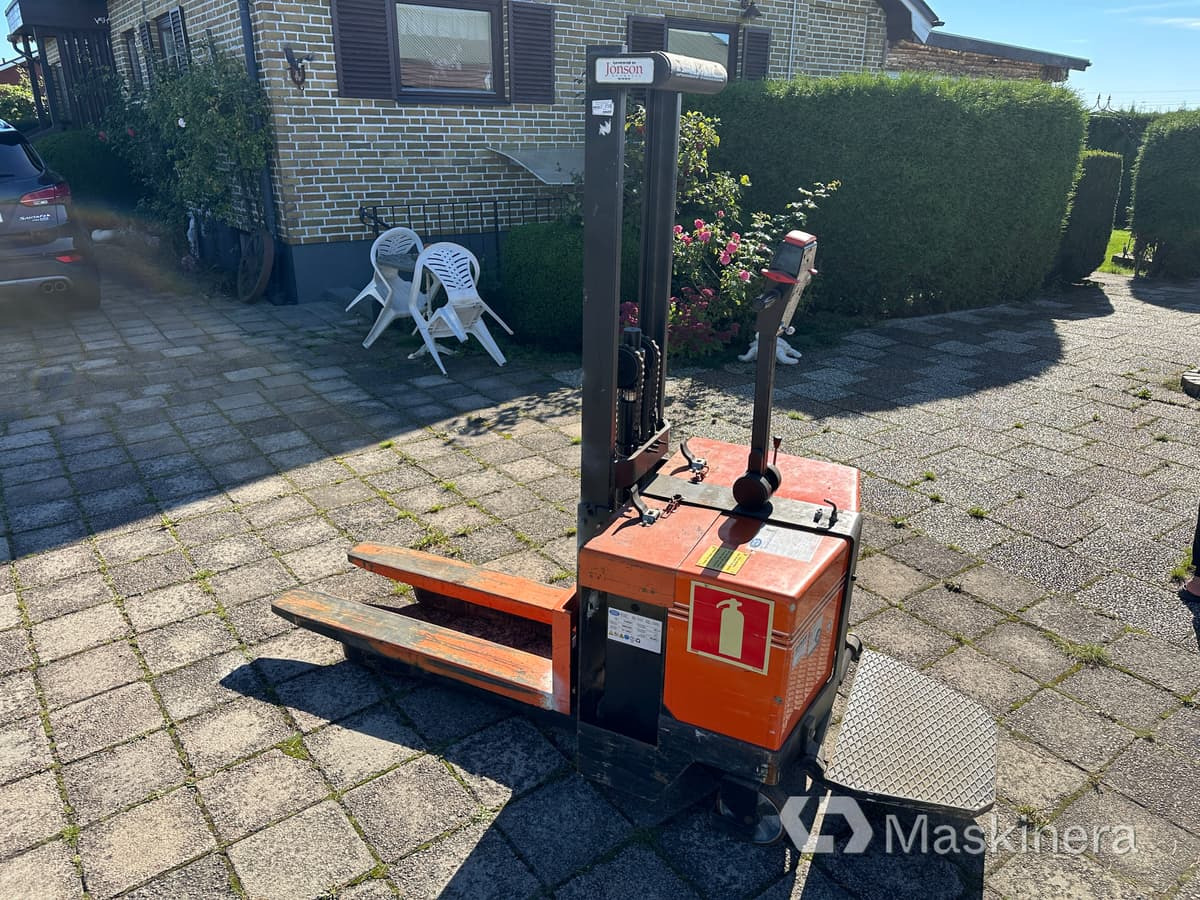 Truck låglyftare Atlet m, plattform - Hochhubwagen: das Bild 1 Truck låglyftare Atlet m, plattform - Hochhubwagen: das Bild 1