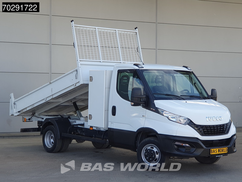 Iveco Daily 35C16 3.0L Open Laadbak met Kist Dubbellucht 3,5t Trekhaak Navi Airco Cruise Camera Euro6 Pritsche Pickup Open Box 2m3 Airco Tre - Pritsche Transporter: das Bild 3 Iveco Daily 35C16 3.0L Open Laadbak met Kist Dubbellucht 3,5t Trekhaak Navi Airco Cruise Camera Euro6 Pritsche Pickup Open Box 2m3 Airco Tre - Pritsche Transporter: das Bild 3