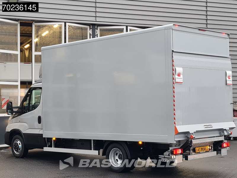 Iveco Daily 35C18 2025 MODEL 3.0L Automaat 1000kg Laadklep ACC Navi Airco Zijdeur Bakwagen Meubelbak Koffer 21m3 Airco - Koffer Transporter: das Bild 2 Iveco Daily 35C18 2025 MODEL 3.0L Automaat 1000kg Laadklep ACC Navi Airco Zijdeur Bakwagen Meubelbak Koffer 21m3 Airco - Koffer Transporter: das Bild 2