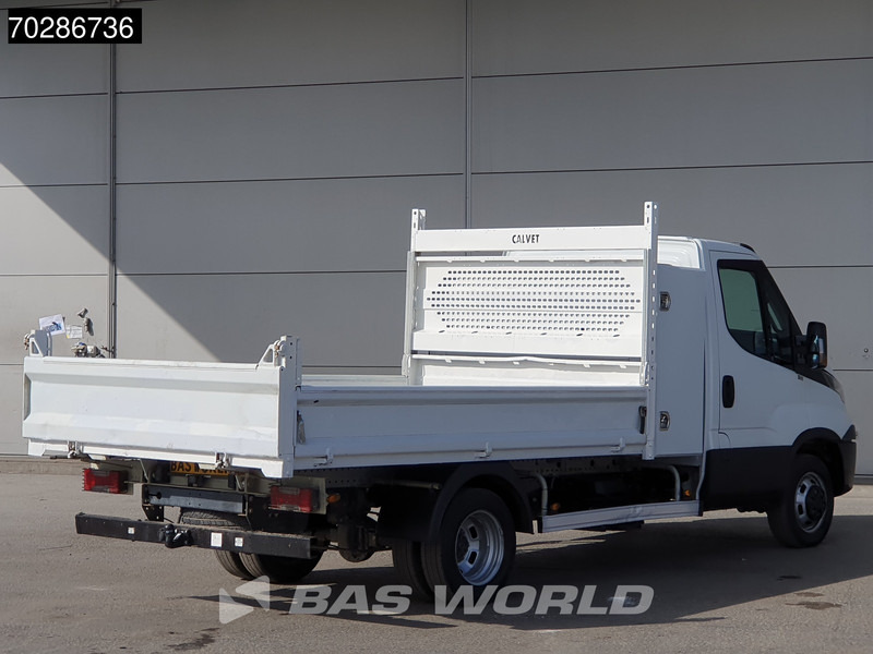 Iveco Daily 35C18 3.0L Automaat Kipper met Kist Dubbellucht 3,5t Trekhaak Airco Euro6 Tipper Kieper Benne 2m3 Airco Trekhaak Cruise control - Kipper Transporter: das Bild 5 Iveco Daily 35C18 3.0L Automaat Kipper met Kist Dubbellucht 3,5t Trekhaak Airco Euro6 Tipper Kieper Benne 2m3 Airco Trekhaak Cruise control - Kipper Transporter: das Bild 5