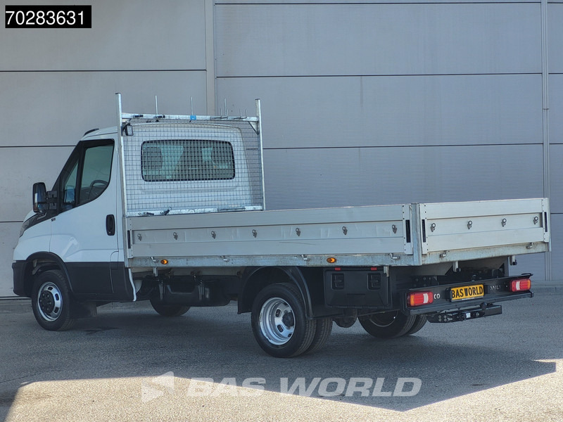 Iveco Daily 35C18 3.0L Open Laadbak Dubbellucht 3,5t Trekhaak Airco Cruise Camera Parkeersensoren Euro6 Meubelbak Koffer Airco Trekhaak Crui - Pritsche Transporter: das Bild 2 Iveco Daily 35C18 3.0L Open Laadbak Dubbellucht 3,5t Trekhaak Airco Cruise Camera Parkeersensoren Euro6 Meubelbak Koffer Airco Trekhaak Crui - Pritsche Transporter: das Bild 2
