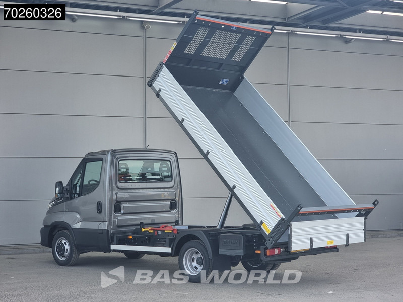 Iveco Daily 35C21 3.0L Automaat 210PK Open Laadbak Dubbellucht 2025-Model 3,5T Trekvermogen LED ACC Airco CarPlay Euro6 Tipper Benne Kieper - Kipper Transporter: das Bild 2 Iveco Daily 35C21 3.0L Automaat 210PK Open Laadbak Dubbellucht 2025-Model 3,5T Trekvermogen LED ACC Airco CarPlay Euro6 Tipper Benne Kieper - Kipper Transporter: das Bild 2