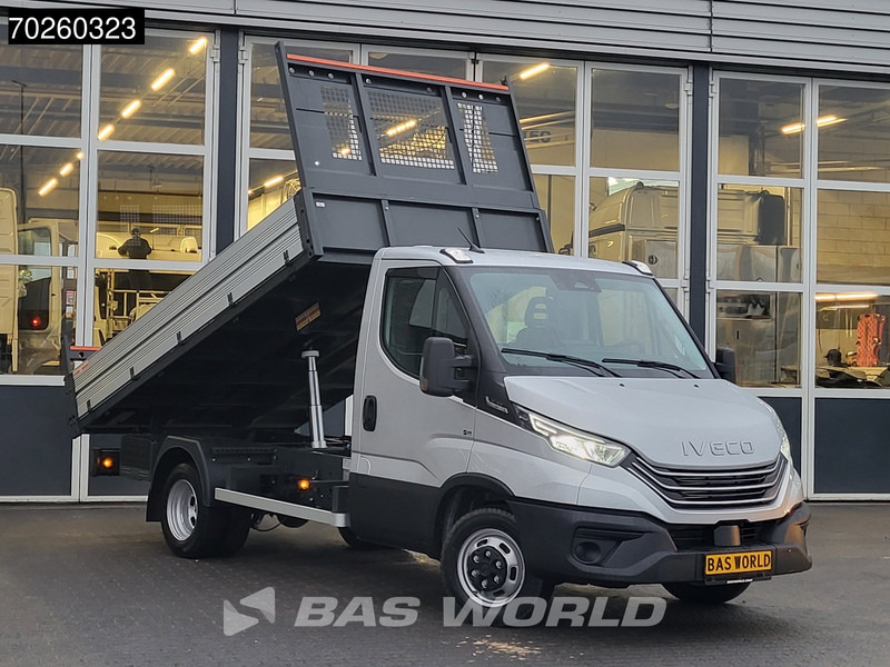 Iveco Daily 35C21 3.0L Automaat 210PK Open Laadbak Dubbellucht 2025-Model 3,5T Trekvermogen LED ACC Airco CarPlay Euro6 Tipper Benne Kieper - Kipper Transporter: das Bild 2 Iveco Daily 35C21 3.0L Automaat 210PK Open Laadbak Dubbellucht 2025-Model 3,5T Trekvermogen LED ACC Airco CarPlay Euro6 Tipper Benne Kieper - Kipper Transporter: das Bild 2