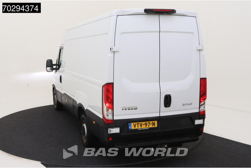 Iveco Daily 35S14 COMING SOON! Automaat L2H2 3,5t Trekhaak LED Airco Cruise Camera Euro6 L2 11m3 Airco Trekhaak Cruise control - Kastenwagen: das Bild 5 Iveco Daily 35S14 COMING SOON! Automaat L2H2 3,5t Trekhaak LED Airco Cruise Camera Euro6 L2 11m3 Airco Trekhaak Cruise control - Kastenwagen: das Bild 5