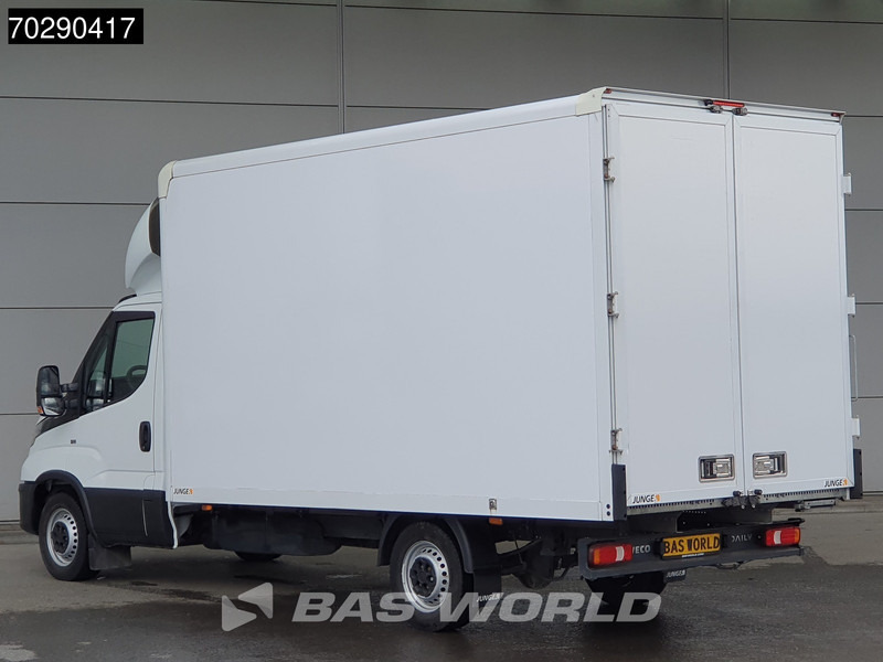 Iveco Daily 35S16 Automaat Bakwagen Achterdeuren 160PK Airco Camera Euro6 Meubelbak Koffer 21m3 Airco - Koffer Transporter: das Bild 2 Iveco Daily 35S16 Automaat Bakwagen Achterdeuren 160PK Airco Camera Euro6 Meubelbak Koffer 21m3 Airco - Koffer Transporter: das Bild 2