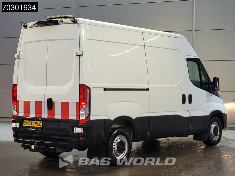 Iveco Daily 35S16 Automaat L2H2 3,5t Trekhaak ACC Navi Airco Camera Standkachel Euro6 L2 Airco Trekhaak - Kastenwagen: das Bild 5 Iveco Daily 35S16 Automaat L2H2 3,5t Trekhaak ACC Navi Airco Camera Standkachel Euro6 L2 Airco Trekhaak - Kastenwagen: das Bild 5