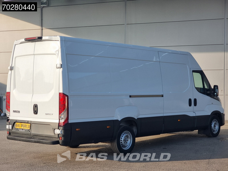 Iveco Daily 35S16 Automaat L3H2 Camera Airco Parkeersensoren L4H2 16m3 Airco - Kastenwagen: das Bild 5 Iveco Daily 35S16 Automaat L3H2 Camera Airco Parkeersensoren L4H2 16m3 Airco - Kastenwagen: das Bild 5