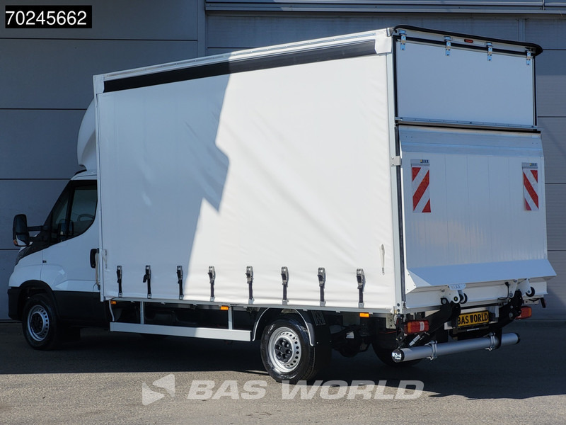 Iveco Daily 35S18 3.0L Laadklep Schuifzeilen Airco Cruise Bakwagen Meubelbak Zeilenwagen Schuifzeil Plane 22m3 Airco Cruise control - Planen Transporter: das Bild 2 Iveco Daily 35S18 3.0L Laadklep Schuifzeilen Airco Cruise Bakwagen Meubelbak Zeilenwagen Schuifzeil Plane 22m3 Airco Cruise control - Planen Transporter: das Bild 2