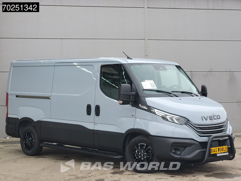 Iveco Daily 35S21 3.0L Black Edition Automaat L2H1 210PK Laag Dak 2025-Model 3,5t Trekhaak ACC Navi LED Camera Parkeersensoren Euro6 L2 8m3 - Kastenwagen: das Bild 2 Iveco Daily 35S21 3.0L Black Edition Automaat L2H1 210PK Laag Dak 2025-Model 3,5t Trekhaak ACC Navi LED Camera Parkeersensoren Euro6 L2 8m3 - Kastenwagen: das Bild 2