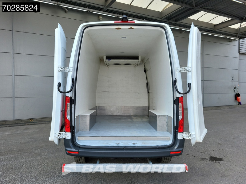 Mercedes-Benz Sprinter 314 CDI Koelwagen Carrier Viento 350 Navi Airco Cruise Camera MBUX Euro6 Koel Koeler Kühl Kühler Kühlwagen 9m3 Airco Cruise cont - Kühltransporter: das Bild 3 Mercedes-Benz Sprinter 314 CDI Koelwagen Carrier Viento 350 Navi Airco Cruise Camera MBUX Euro6 Koel Koeler Kühl Kühler Kühlwagen 9m3 Airco Cruise cont - Kühltransporter: das Bild 3