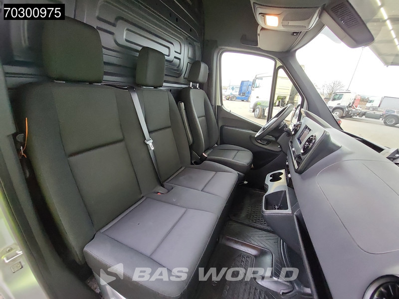 Kleintransporter Mercedes-Benz Sprinter 315 CDI Automaat L2H2 150PK Airco Camera Parkeersensoren MBUX CarPlay Euro6 L2 Airco: das Bild 11 Kleintransporter Mercedes-Benz Sprinter 315 CDI Automaat L2H2 150PK Airco Camera Parkeersensoren MBUX CarPlay Euro6 L2 Airco: das Bild 11