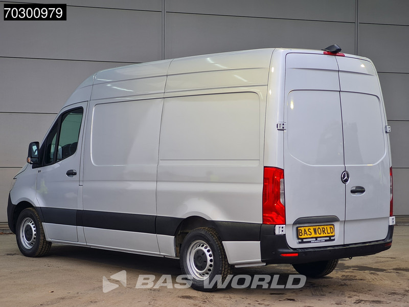 Mercedes-Benz Sprinter 315 CDI Automaat L2H2 150PK Airco Camera Parkeersensoren MBUX CarPlay Euro6 L2 Airco - Kleintransporter: das Bild 2 Mercedes-Benz Sprinter 315 CDI Automaat L2H2 150PK Airco Camera Parkeersensoren MBUX CarPlay Euro6 L2 Airco - Kleintransporter: das Bild 2