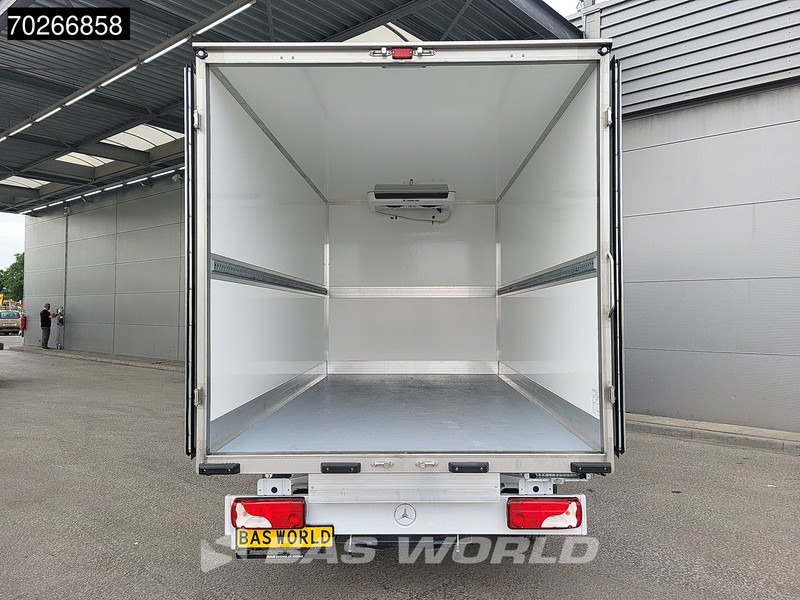Mercedes-Benz Sprinter 315 CDI Koelwagen Achterdeuren Thermo King C-250 Airco MBUX Koel Koeler Kühl Kühler Kühlwagen Kühlkoffer 17m3 Airco - Kühltransporter: das Bild 3 Mercedes-Benz Sprinter 315 CDI Koelwagen Achterdeuren Thermo King C-250 Airco MBUX Koel Koeler Kühl Kühler Kühlwagen Kühlkoffer 17m3 Airco - Kühltransporter: das Bild 3