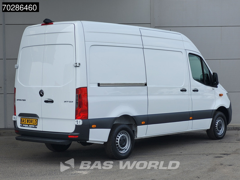 Mercedes-Benz Sprinter 317 CDI Automaat L2H2 Navi Airco Cruise Camera Parkeersensoren MBUX Euro6 L2 12m3 Airco Cruise control - Kastenwagen: das Bild 5 Mercedes-Benz Sprinter 317 CDI Automaat L2H2 Navi Airco Cruise Camera Parkeersensoren MBUX Euro6 L2 12m3 Airco Cruise control - Kastenwagen: das Bild 5