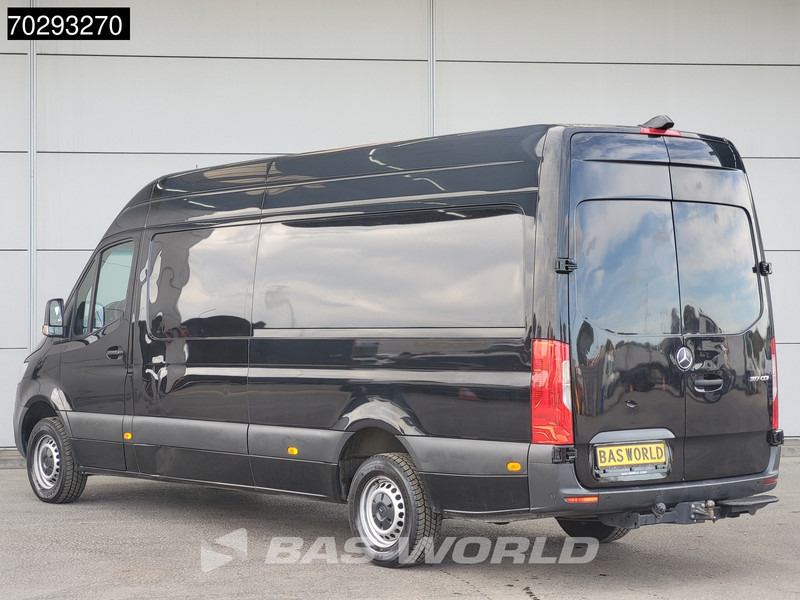Mercedes-Benz Sprinter 317 CDI Automaat L3H2 3,5t Trekhaak Airco Cruise Camera Parkeersensoren MBUX CarPlay Euro6 L3 15m3 Airco Trekhaak - Kastenwagen: das Bild 2 Mercedes-Benz Sprinter 317 CDI Automaat L3H2 3,5t Trekhaak Airco Cruise Camera Parkeersensoren MBUX CarPlay Euro6 L3 15m3 Airco Trekhaak - Kastenwagen: das Bild 2