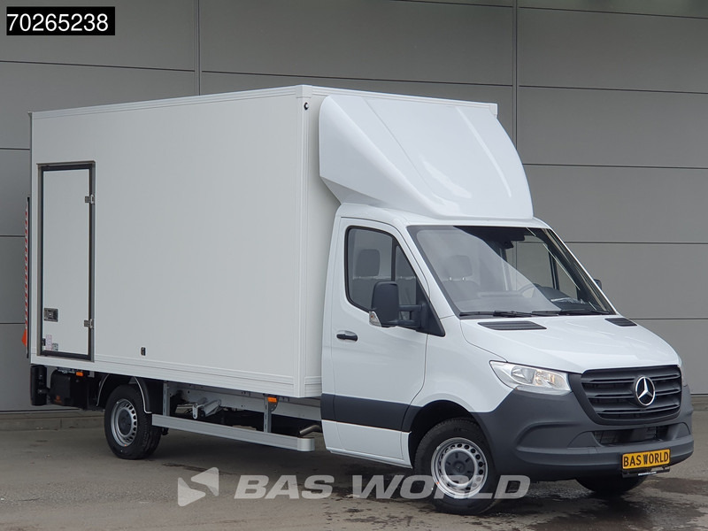 Mercedes-Benz Sprinter 317 CDI Automaat Laadklep Zijdeur Bakwagen Navi Airco Cruise MBUX Euro6 Meubelbak Koffer 21m3 Airco Cruise control - Koffer Transporter: das Bild 5 Mercedes-Benz Sprinter 317 CDI Automaat Laadklep Zijdeur Bakwagen Navi Airco Cruise MBUX Euro6 Meubelbak Koffer 21m3 Airco Cruise control - Koffer Transporter: das Bild 5