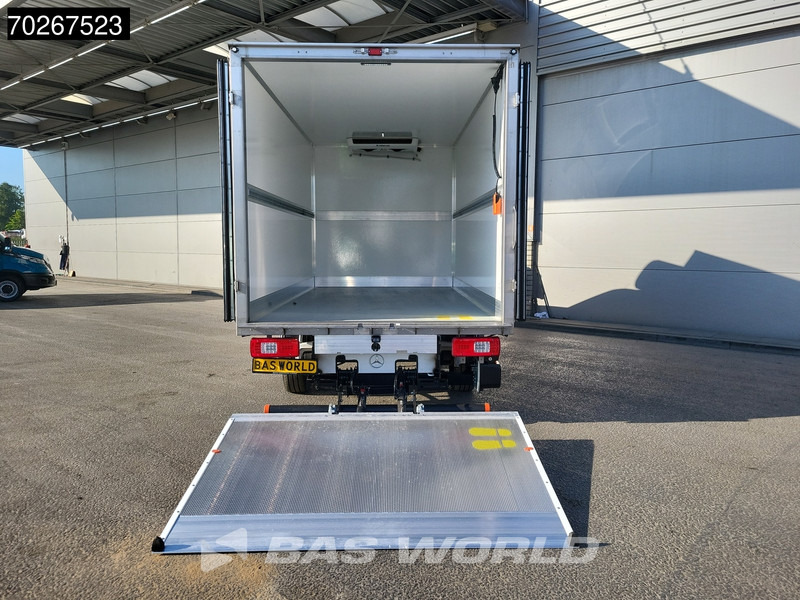 Mercedes-Benz Sprinter 317 CDI Koelwagen Vriezer Laadklep Thermo King V-200 MAX 230V Stekker LED Airco Euro6 Koel Koeler Kühl Kühler Vries Vriezer Kühl - Kühltransporter: das Bild 3 Mercedes-Benz Sprinter 317 CDI Koelwagen Vriezer Laadklep Thermo King V-200 MAX 230V Stekker LED Airco Euro6 Koel Koeler Kühl Kühler Vries Vriezer Kühl - Kühltransporter: das Bild 3