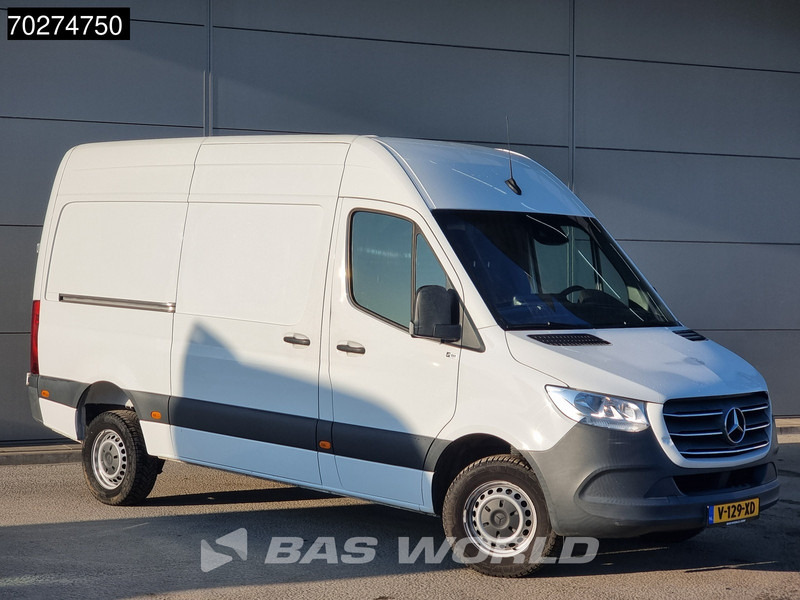 Mercedes-Benz Sprinter 319 CDI 3.0L Automaat 190PK V6 Navi ACC Trekhaak Camera L2 11m3 Airco Trekhaak - Kastenwagen: das Bild 3 Mercedes-Benz Sprinter 319 CDI 3.0L Automaat 190PK V6 Navi ACC Trekhaak Camera L2 11m3 Airco Trekhaak - Kastenwagen: das Bild 3