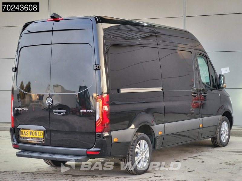 Mercedes-Benz Sprinter 319 CDI Automaat Nwe model! L2H2 ACC MBUX LED Navi Camera 190 PK L2H2 10m3 Airco - Kastenwagen: das Bild 5 Mercedes-Benz Sprinter 319 CDI Automaat Nwe model! L2H2 ACC MBUX LED Navi Camera 190 PK L2H2 10m3 Airco - Kastenwagen: das Bild 5