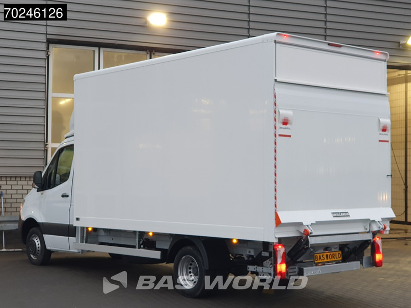 Mercedes-Benz Sprinter 515 CDI Automaat 1000kg Laadklep Zijdeur Dubbellucht Bakwagen MBUX Airco Cruise MBUX Koffer Meubelbak 21m3 Airco Cruise control - Koffer Transporter: das Bild 2 Mercedes-Benz Sprinter 515 CDI Automaat 1000kg Laadklep Zijdeur Dubbellucht Bakwagen MBUX Airco Cruise MBUX Koffer Meubelbak 21m3 Airco Cruise control - Koffer Transporter: das Bild 2