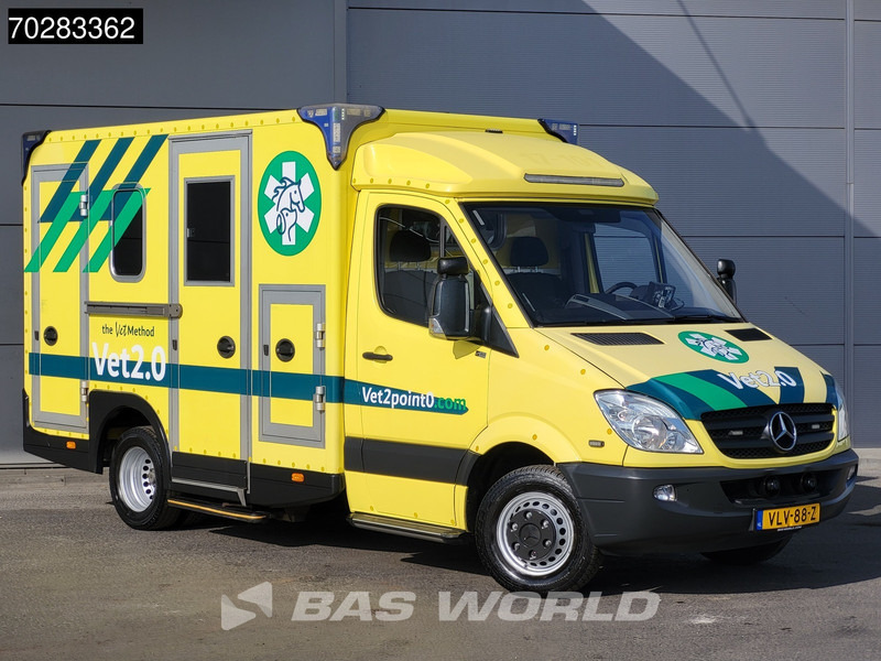 Mercedes-Benz Sprinter 519 CDI MARGE! 3.0L V6 Automaat 190PK Ambulance Trekhaak Airco Cruise APK 02-2026 Euro6 Rettungswagen Krankenwagen 13m3 Airco Tr - Krankenwagen: das Bild 5 Mercedes-Benz Sprinter 519 CDI MARGE! 3.0L V6 Automaat 190PK Ambulance Trekhaak Airco Cruise APK 02-2026 Euro6 Rettungswagen Krankenwagen 13m3 Airco Tr - Krankenwagen: das Bild 5