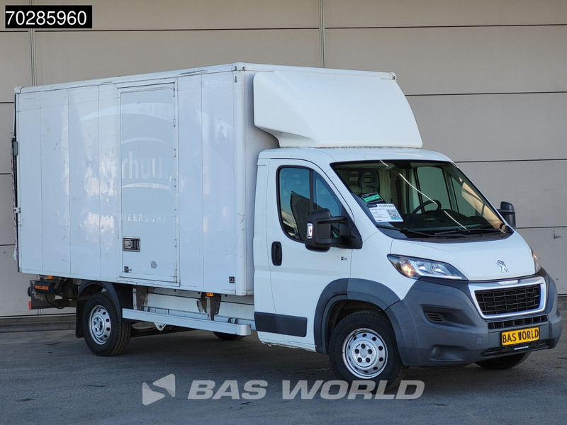 Peugeot Boxer 150PK Trekhaak D'Hollandia Laadklep Zijdeur Bakwagen Navi Airco Cruise Lat om Lat Euro5 Meubelbak Koffer 18m3 Airco Trekhaak Cruise co - Koffer Transporter: das Bild 5 Peugeot Boxer 150PK Trekhaak D'Hollandia Laadklep Zijdeur Bakwagen Navi Airco Cruise Lat om Lat Euro5 Meubelbak Koffer 18m3 Airco Trekhaak Cruise co - Koffer Transporter: das Bild 5