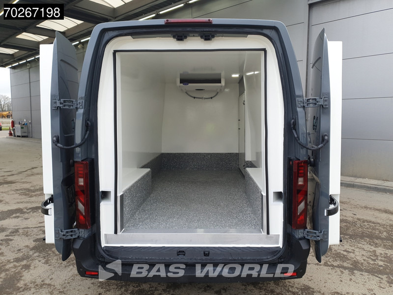 Renault Master 130pk Koelwagen Vriezer -18 Carrier Xarios 200 230V stekker LED Camera Parkeersensoren Airco Cruise Vries Koeler Kühlwagen Kühler Frig - Kühltransporter: das Bild 5 Renault Master 130pk Koelwagen Vriezer -18 Carrier Xarios 200 230V stekker LED Camera Parkeersensoren Airco Cruise Vries Koeler Kühlwagen Kühler Frig - Kühltransporter: das Bild 5