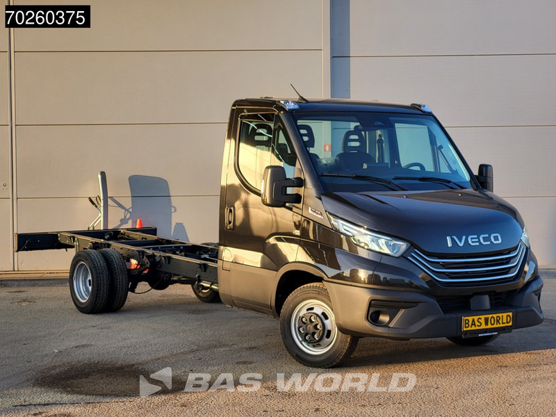 Iveco Daily 35C21 Automaat 410wb Dubbellucht 2025model Chassis Cabine ACC Fahrgestell Airco - Transporter: das Bild 3 Iveco Daily 35C21 Automaat 410wb Dubbellucht 2025model Chassis Cabine ACC Fahrgestell Airco - Transporter: das Bild 3