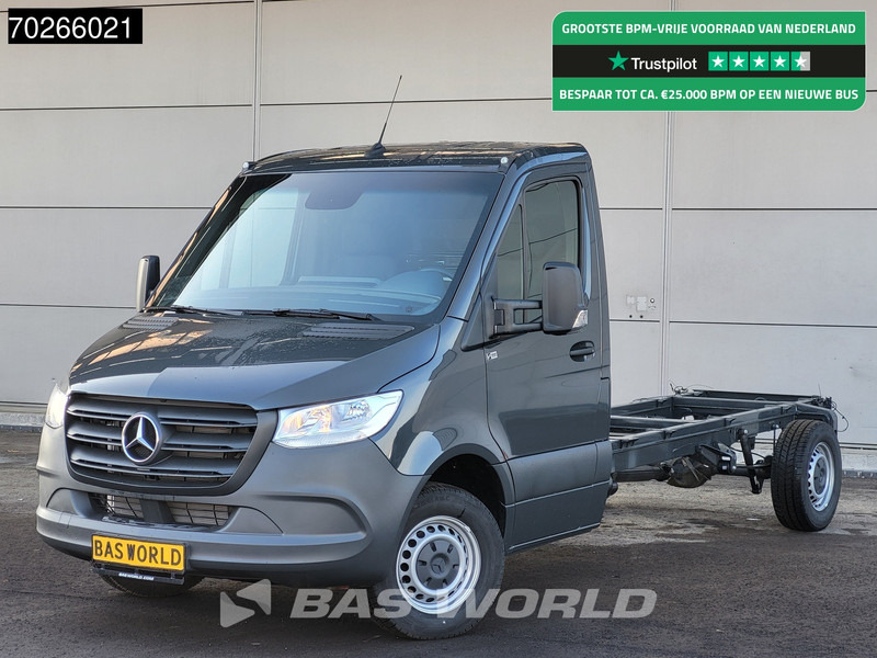 NEU: Transporter Mercedes-Benz Sprinter 317 CDI Automaat 432WB MBUX Navi Airco Cruise Chassis Cabine Fahrgestell Airco Cruise control: das Bild 1
