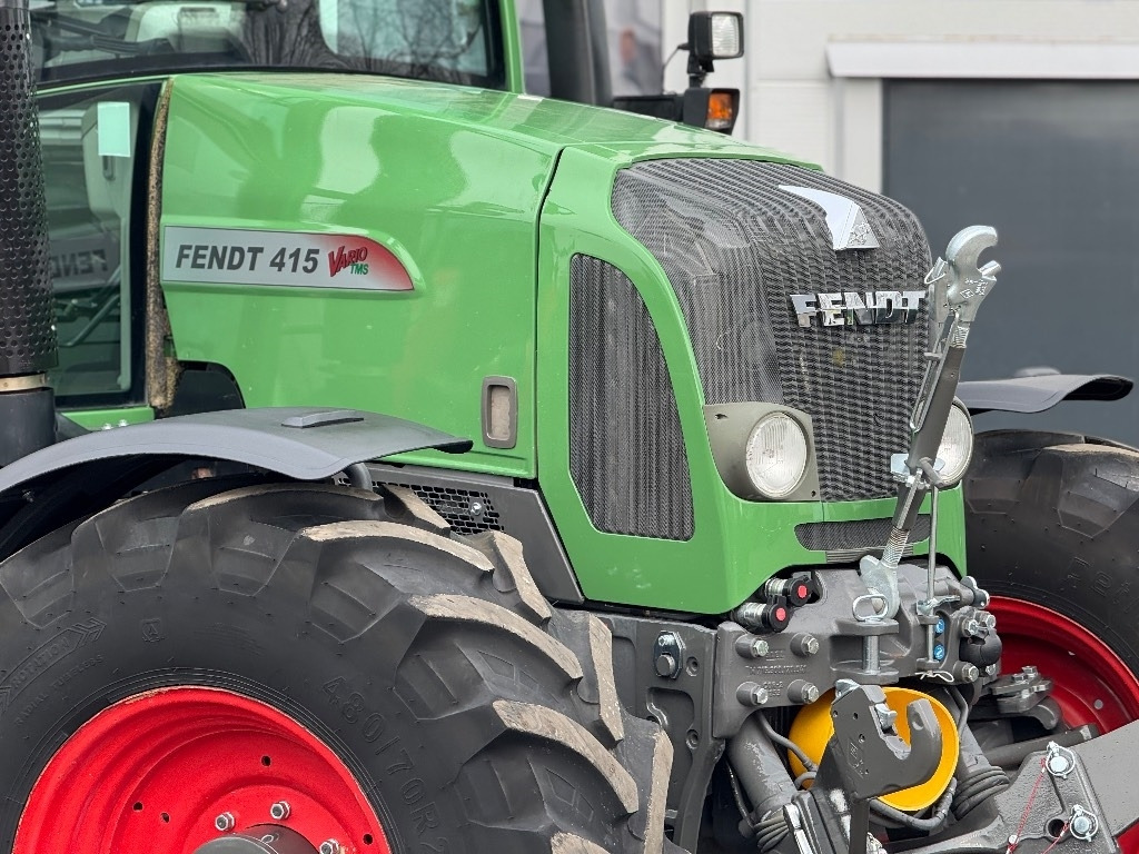 Fendt 415 Vario TMS - Traktor: das Bild 3 Fendt 415 Vario TMS - Traktor: das Bild 3