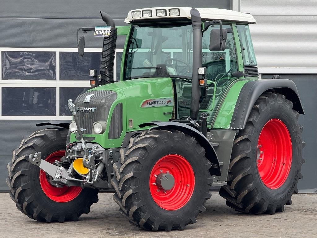 Fendt 415 Vario TMS - Traktor: das Bild 1 Fendt 415 Vario TMS - Traktor: das Bild 1
