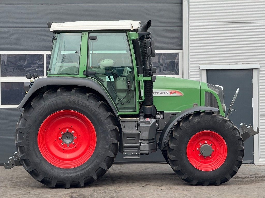 Fendt 415 Vario TMS - Traktor: das Bild 5 Fendt 415 Vario TMS - Traktor: das Bild 5