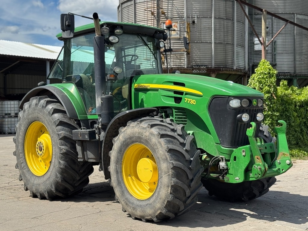 John Deere 7730 AQ - Traktor: das Bild 1 John Deere 7730 AQ - Traktor: das Bild 1