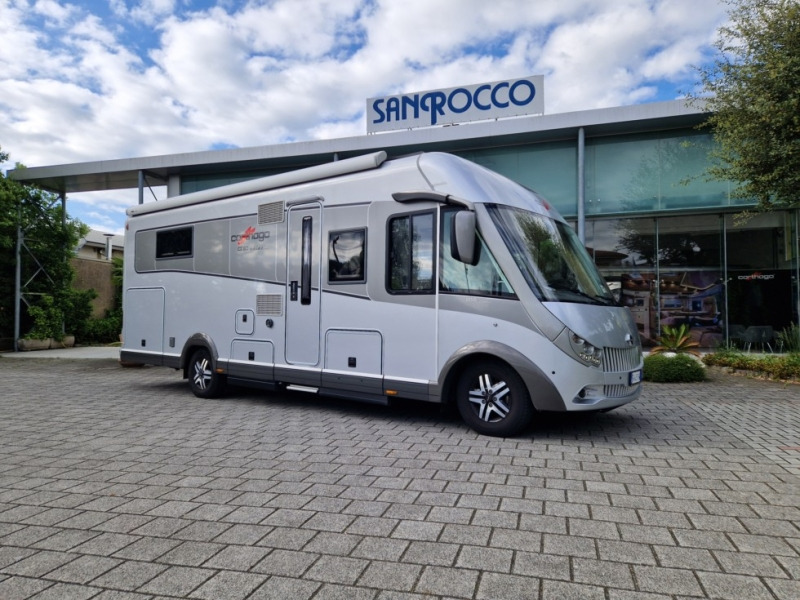 Carthago E Line 51 QB - Integriertes Wohnmobil: das Bild 1 Carthago E Line 51 QB - Integriertes Wohnmobil: das Bild 1