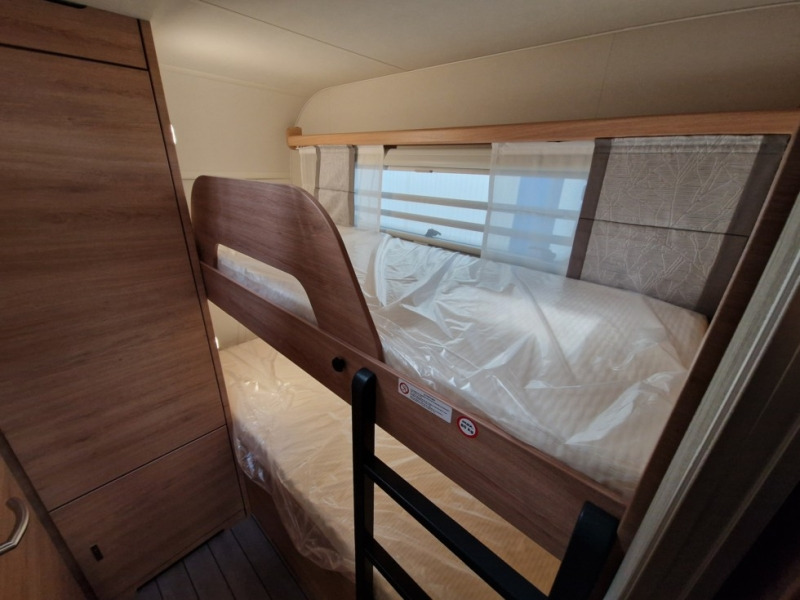 NEU: Wohnwagen Knaus Sudwind 500 QDK 60° Years: das Bild 8