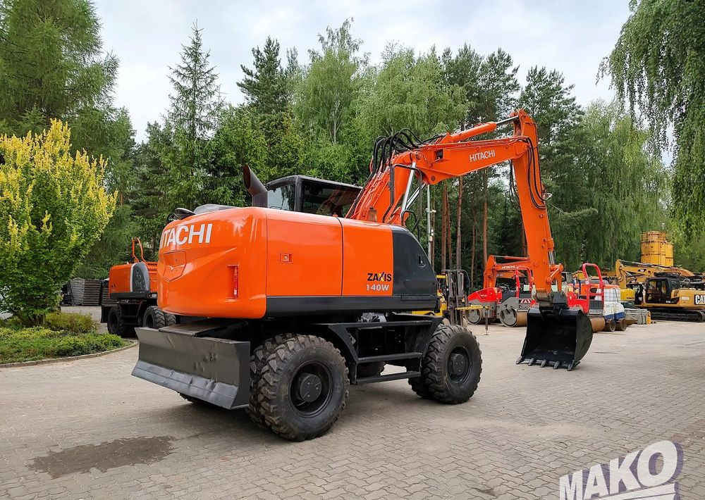 Hitachi ZX 140 - Mobilbagger: das Bild 4 Hitachi ZX 140 - Mobilbagger: das Bild 4