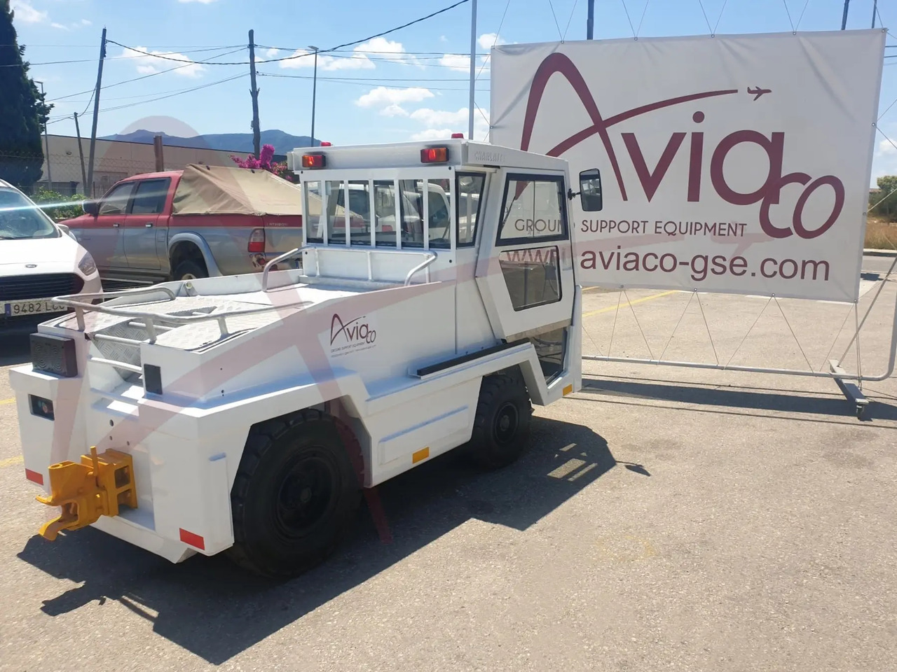 CHARLATTE T135 AC - Gepäckschlepper: das Bild 1 CHARLATTE T135 AC - Gepäckschlepper: das Bild 1